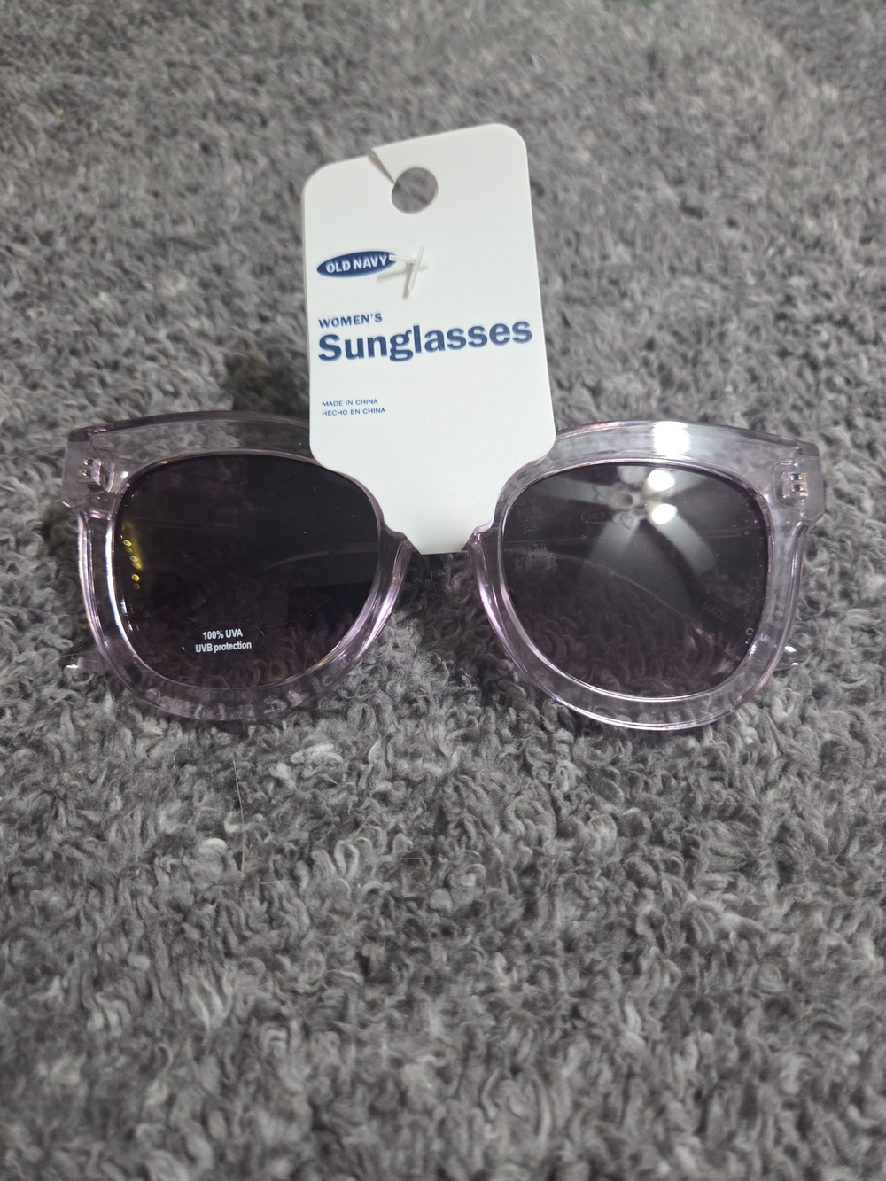 Old Navy Women's Transparent Light Purple Sunglasses with Dark Lenses